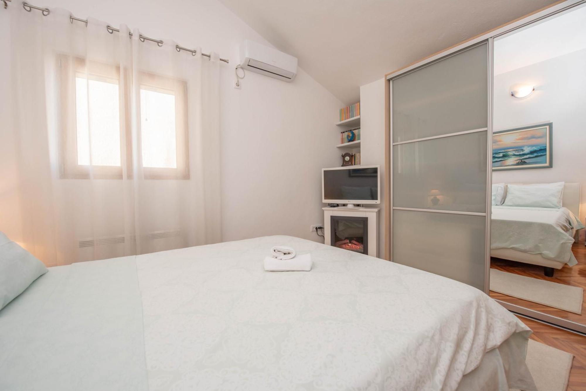S&P City Center Apartments Котор Экстерьер фото