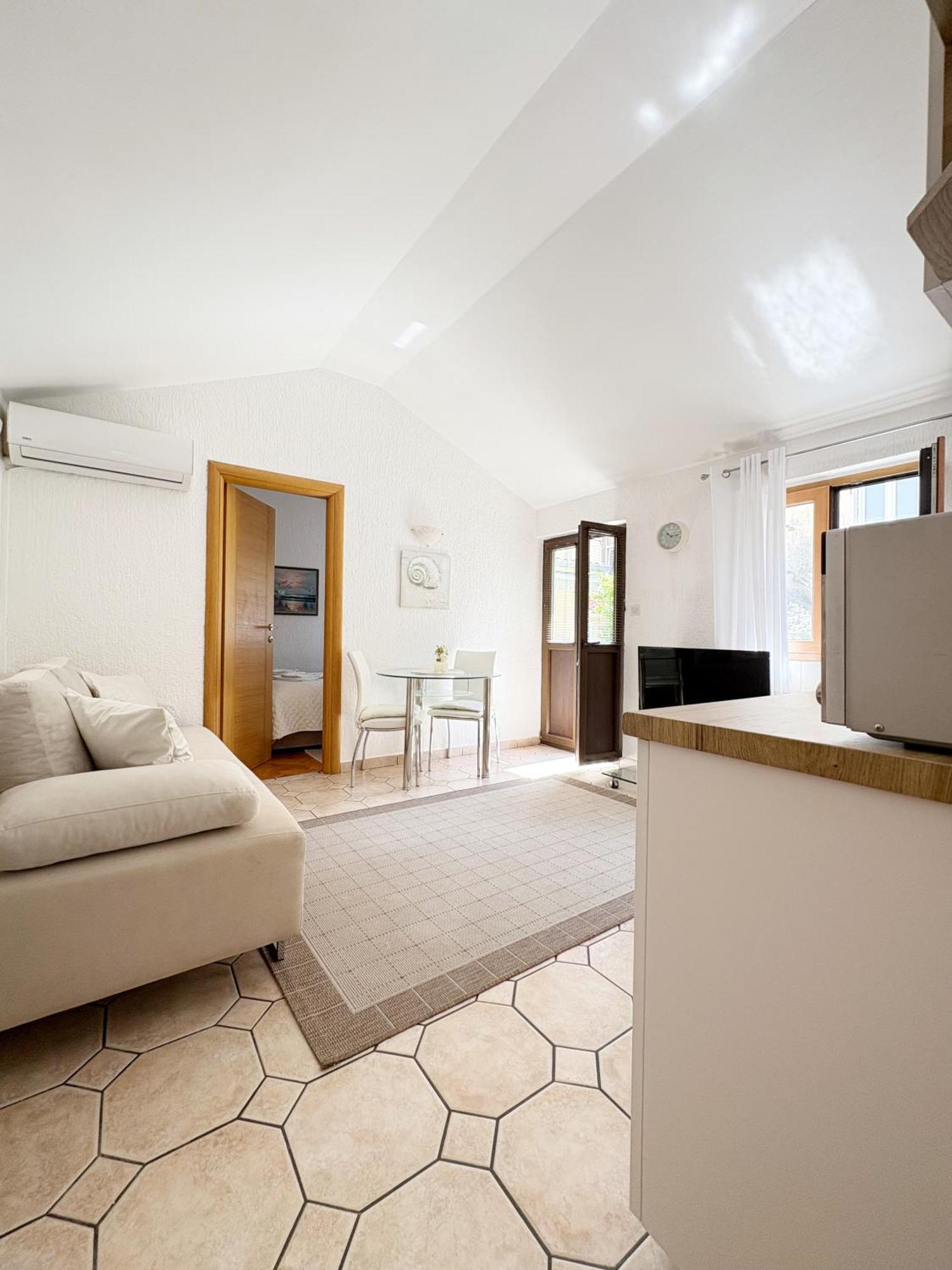S&P City Center Apartments Котор Экстерьер фото