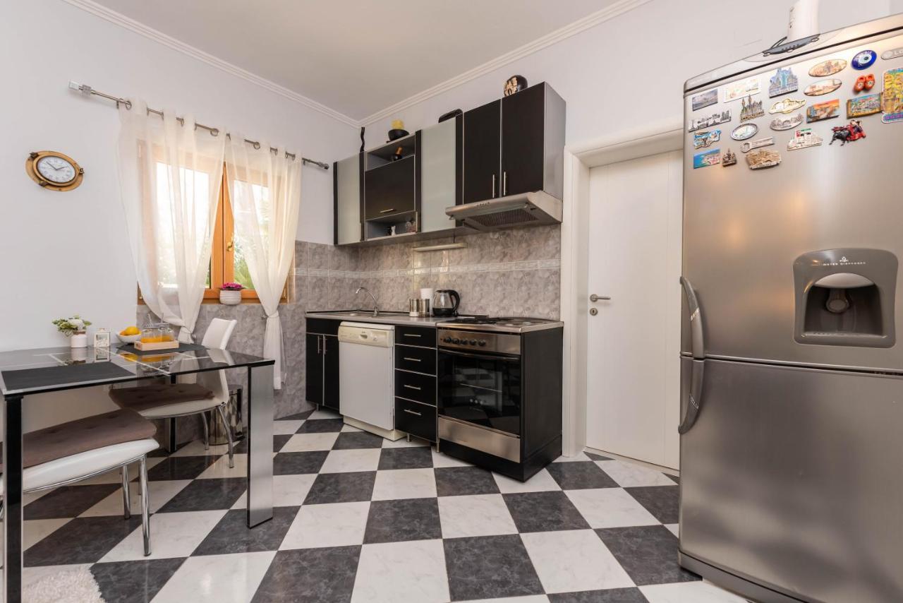 S&P City Center Apartments Котор Экстерьер фото